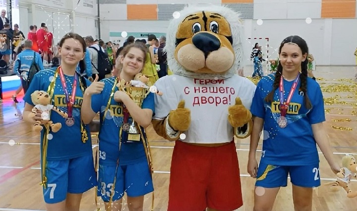 Баскетболистки из Ленобласти стали серебряными призёрами Всероссийского турнира