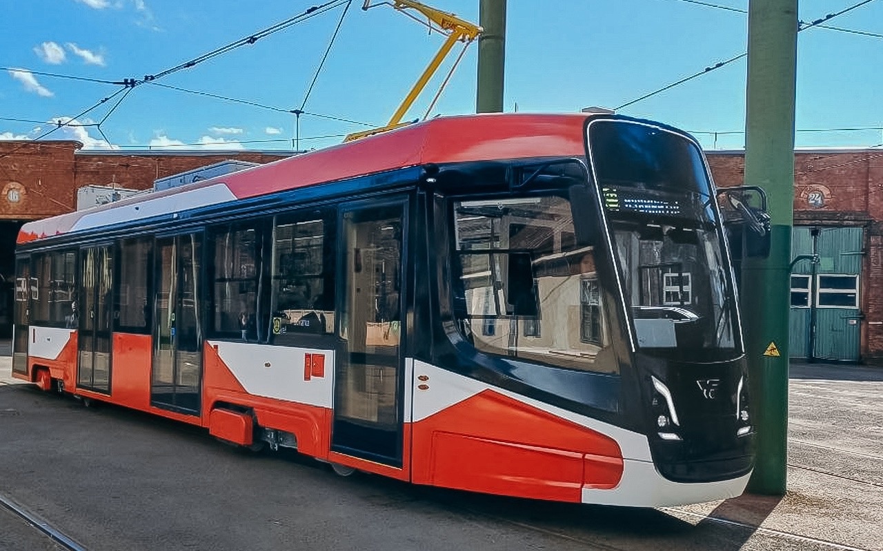Санкт-Петербург получил новые трамваи БСУ