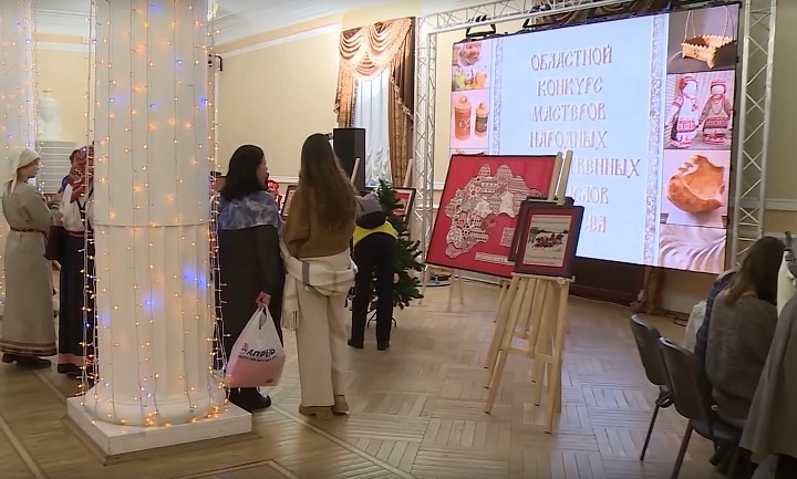 В Великом Новгороде прошёл конкурс среди мастеров народных промыслов