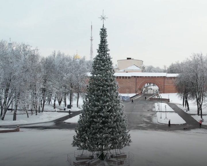 23 декабря в Великом Новгороде засияют новогодние огни на ёлке